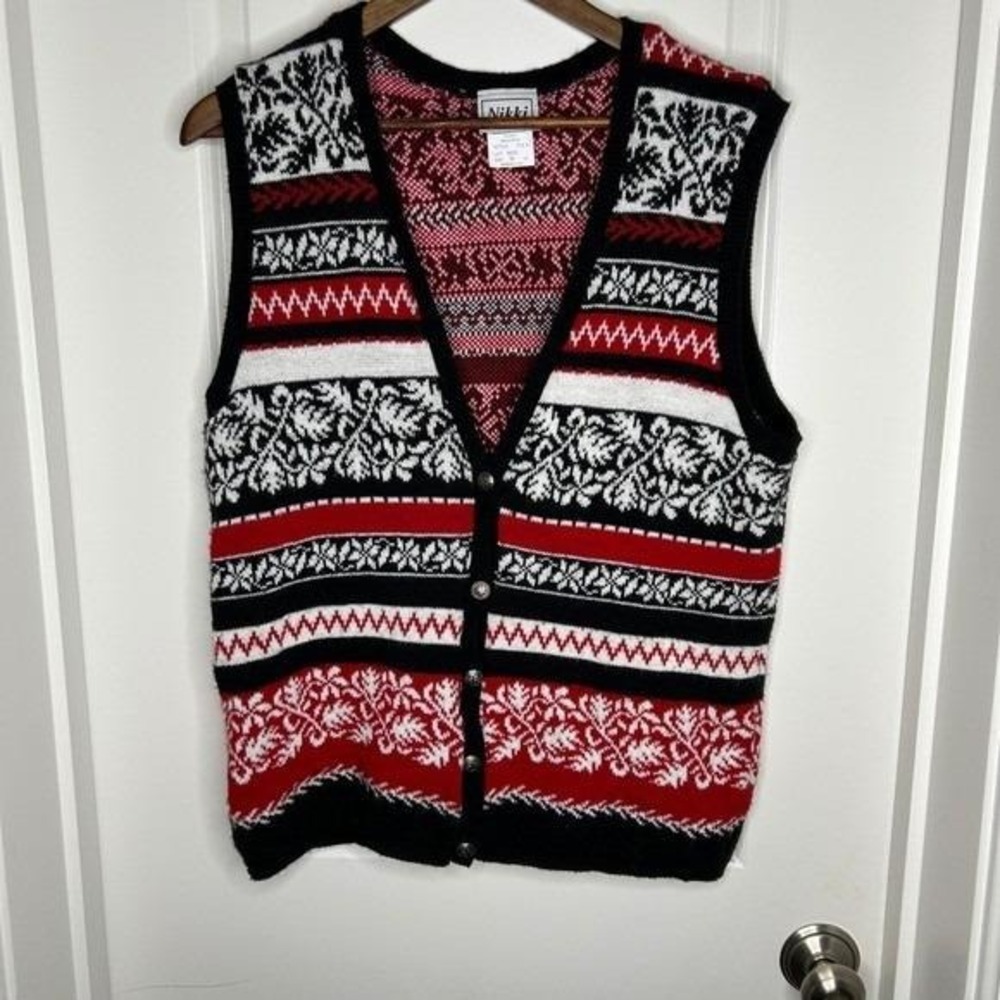 Nikki Women's M Geometric Fair Isle Ugly Christmas Sweater Vest Black Red White
